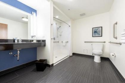 Godfrey Hotel Chicago - image 3