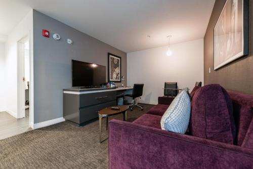 Godfrey Hotel Chicago - image 4