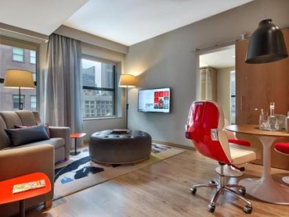 Virgin Hotels Chicago - image 4