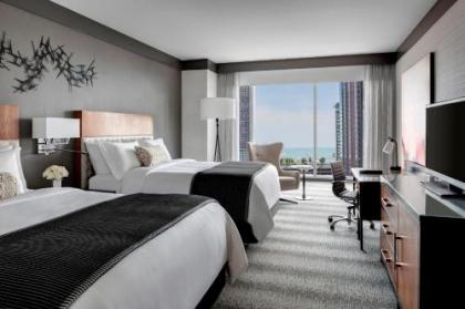 Loews Chicago Hotel - image 3