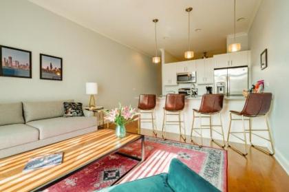The Guesthouse Hotel - image 12