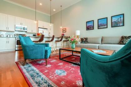 The Guesthouse Hotel - image 19