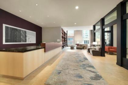 Hampton Inn by Hilton Chicago Downtown West Loop - image 3