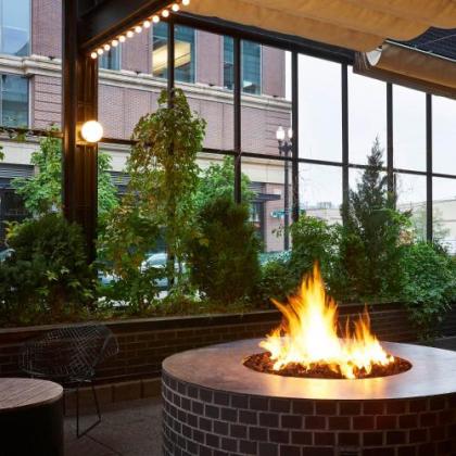 Ace Hotel Chicago - image 4