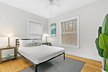 3BR Apt Beach Parks Short Getaway in Loyola - image 10