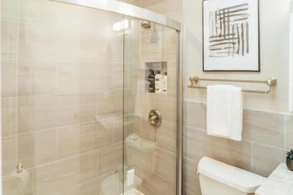Fully Furnished Studio plus WiFi Amazing Deal - image 12