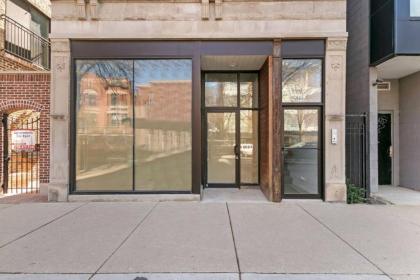 Designer's 3BR Unit - Cozy Living walk to Shops - image 13