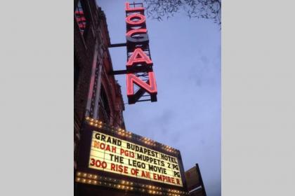 Hip and Trendy 2BR Apartment in Logan Square! - image 14