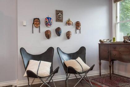 Stunning 2 Floor Apt w with Rooftop Deck!!! - image 8