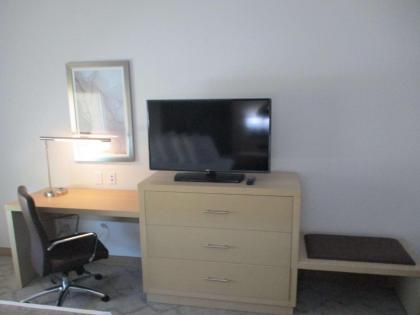 Best Western Plus Chickasha Inn - image 2