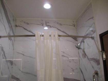 Best Western Plus Chickasha Inn - image 8