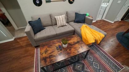 The Good Vibes House in Chickasha OK! - image 7