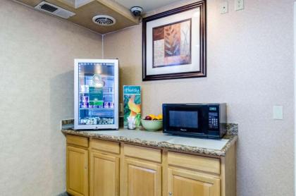 Quality Inn Chicopee-Springfield - image 6