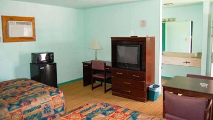 American Inn & Suites Childress - image 11
