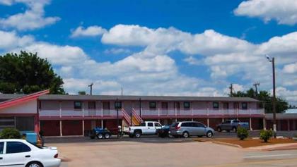 American Inn & Suites Childress - image 3