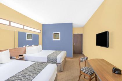 Microtel Inn & Suites Chili/Rochester - image 9