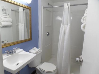 Executive Inn Chillicothe - image 13
