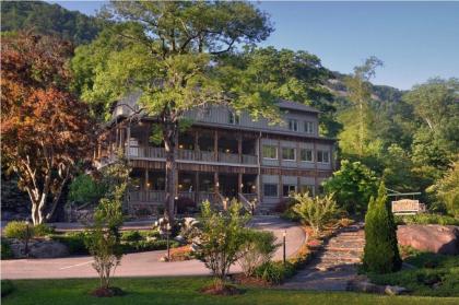 the Esmeralda Inn and Restaurant Chimney Rock North Carolina