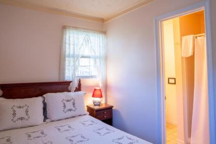 The Chimney Rock Inn & Cottages - image 6