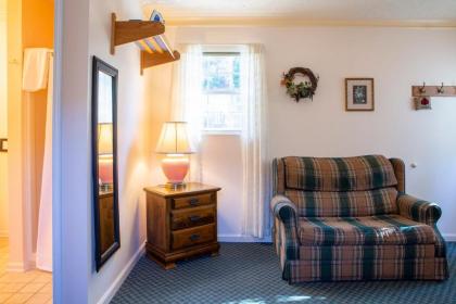 The Chimney Rock Inn & Cottages - image 7