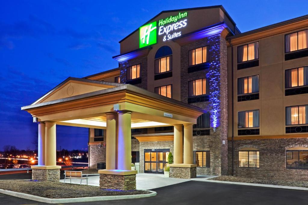 Holiday Inn Express Hotel & Suites Syracuse North Airport Area an IHG Hotel - main image