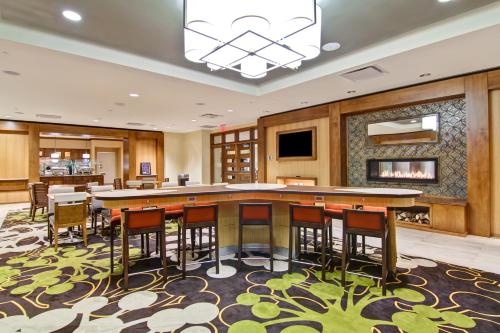 Homewood Suites by Hilton Cincinnati-Downtown - image 2