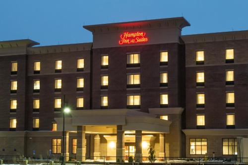 Hampton Inn & Suites - Cincinnati/Kenwood OH - main image