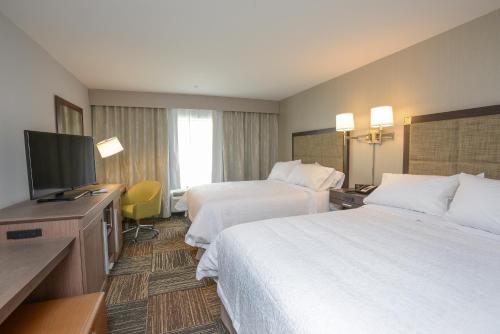 Hampton Inn & Suites - Cincinnati/Kenwood OH - image 5