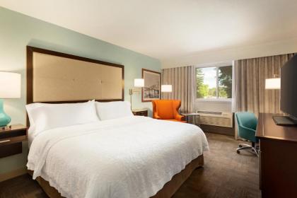 Hampton Inn - Portland/Clackamas - image 8