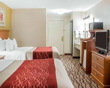 Motel 6-Claremore OK - image 11