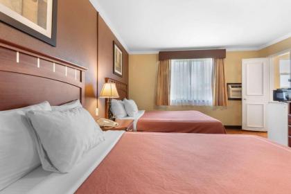 Village Haven inn - image 21