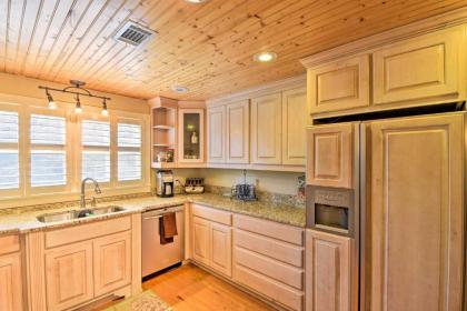 Serving Southern Charm at this Clarkesville House! - image 14