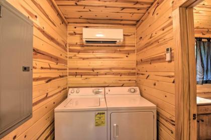 The HoneyBee Cabin Private Porch and Hot Tub - image 13