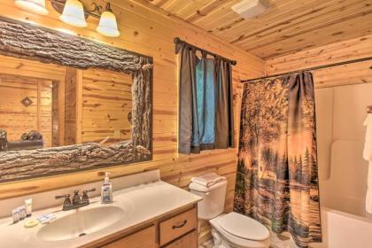 The Wishing Well Cabin Pool Table Firepit - image 14
