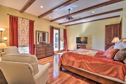 Owls Nest Estate Top Floor with Shared Pool! - image 14