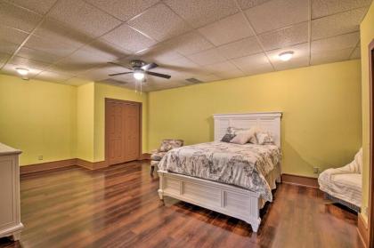 Inviting Bottom-Floor Apartment at Owls Nest! - image 15