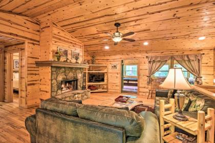 The Apple Dumpling Cabin Pool Table Grill - image 4
