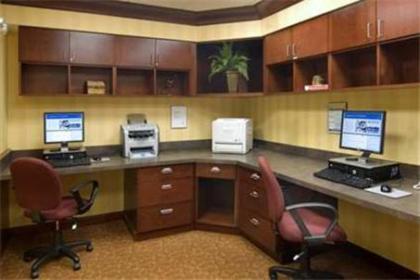 Hilton Garden Inn Clarksburg - image 10