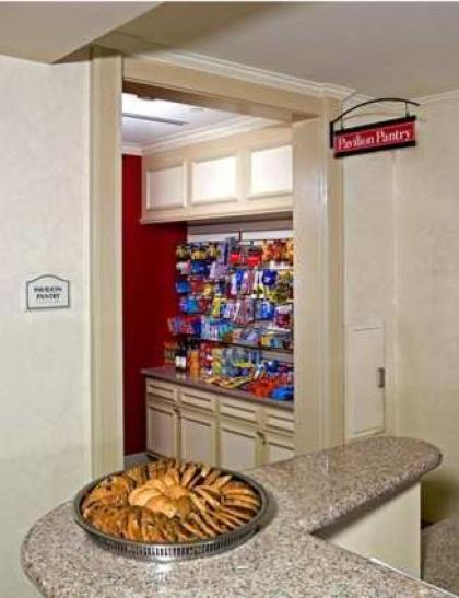 Hilton Garden Inn Clarksburg - image 15