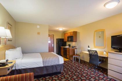 Suburban Extended Stay Hotel Louisville North - image 2
