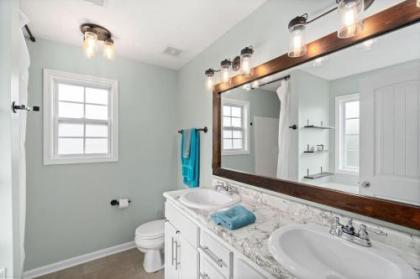 Patrick Place Retreat- Centrally Located