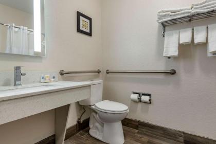 Comfort Inn & Suites Liverpool NY - image 13