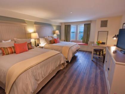 1000 Islands Harbor Hotel - image 2