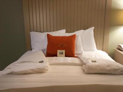 1000 Islands Harbor Hotel - image 5