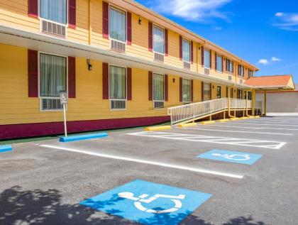 Americas Best Value Inn - Clayton - image 2