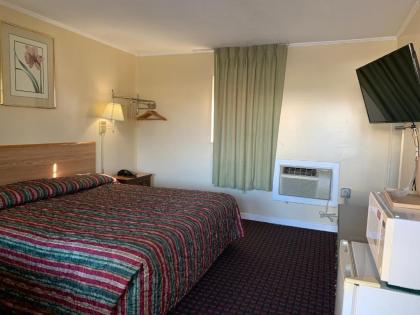 Regal Inn Clayton - image 15