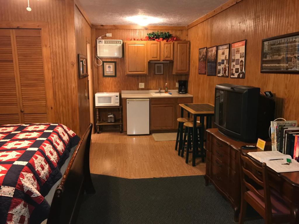 Mountain Aire Cottages & Inn - image 4