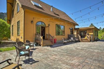 Big House Lodge   Cle Elum Retreat on 8 Acres