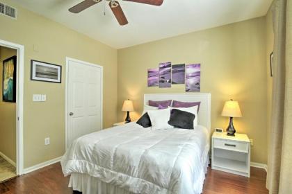Updated and Modern Condo - 4 Mi to Clearwater Beach! - image 5