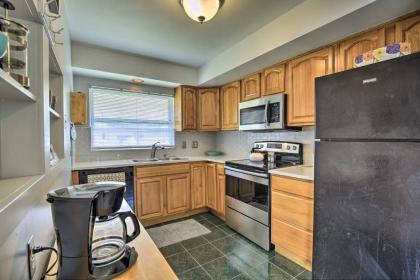 Retreat with Patio 6 mi to Clearwater Beach! - image 4